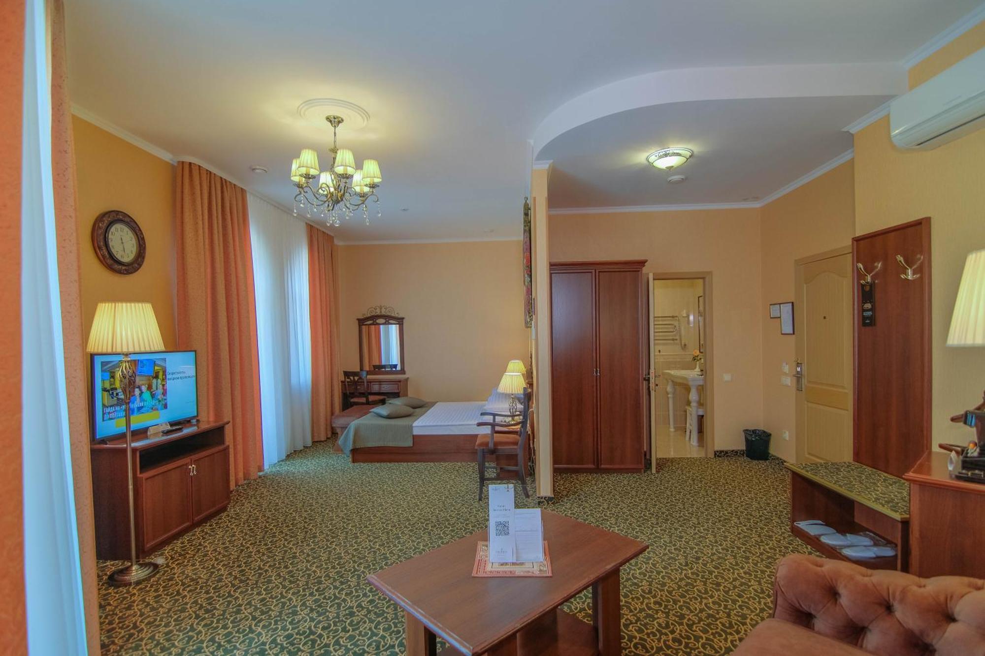 Premier Hotel Palazzo Poltava Quarto foto